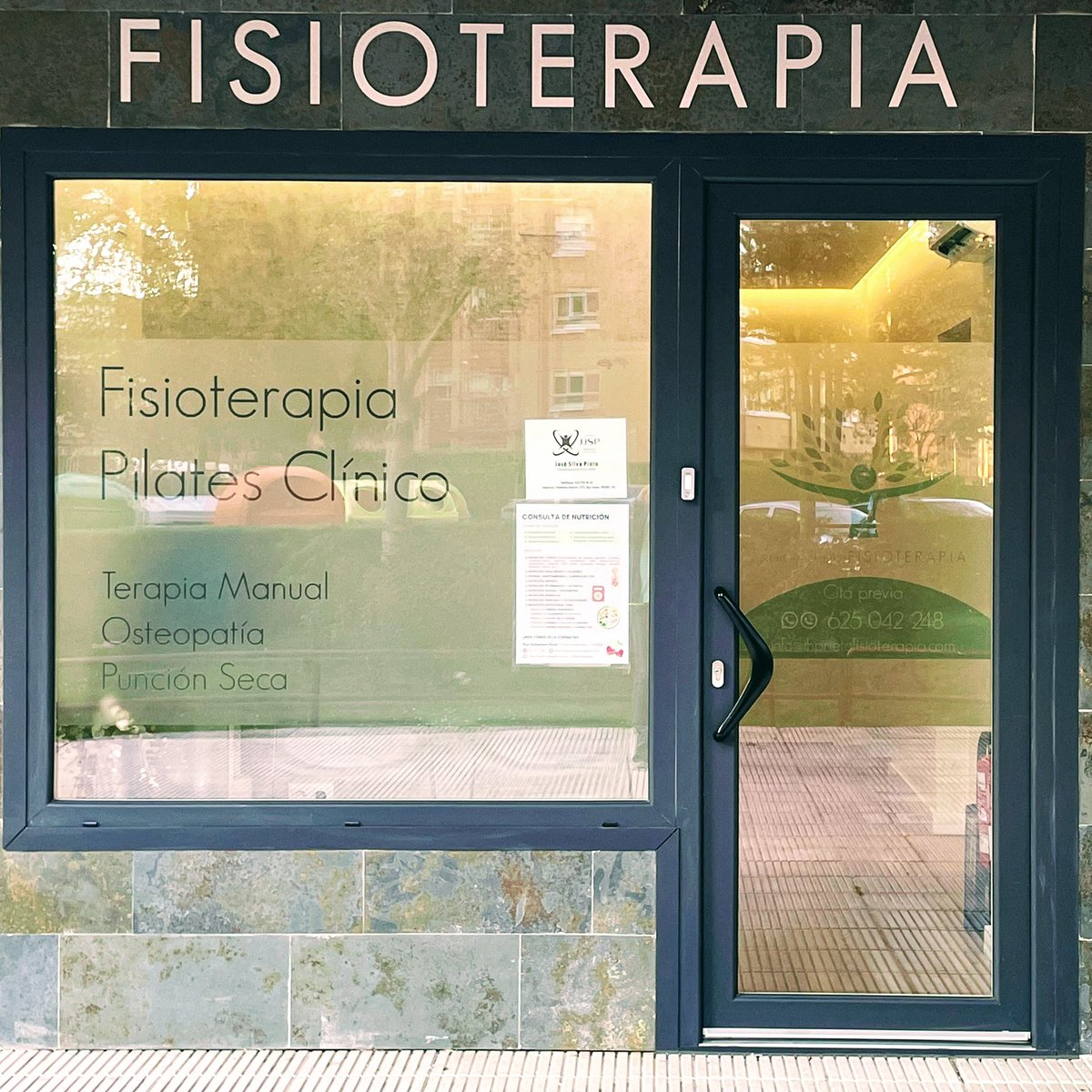 FTJoseSilvaP's tweet photo. Fisioterapia es mucho más que tratar el dolor.
Promueve, mantiene y restaura el movimiento y la función física.
En JJSP Fisioterapia&amp;Rehabilitación, tu bienestar es nuestra prioridad.
#Fisioterapia #CalidadDeVida #JJSPFisioterapia #Physiotherapy https://t.co/1Lyx38DLqp