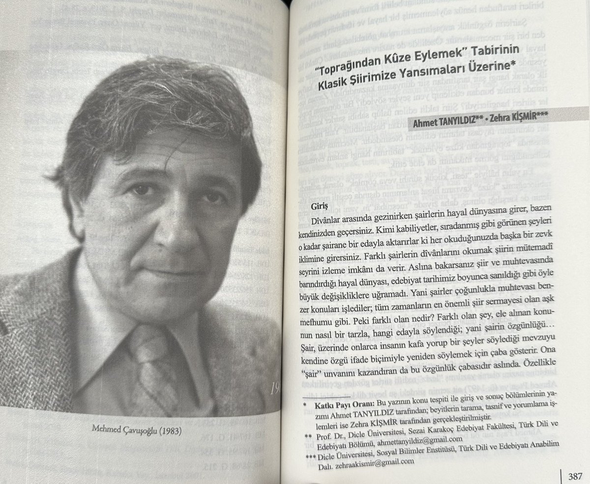Osmanlı edebiyatı araştırmalarının öncü isimlerinden merhum Prof. Dr. Mehmed Çavuşoğlu hatırasına yayımlanan kitapta bir bölümle yer almanın sevincini yaşıyoruz. Hocamıza rahmet diliyor, eserin basımında emeği olan meslektaşlarımıza teşekkür ediyoruz.