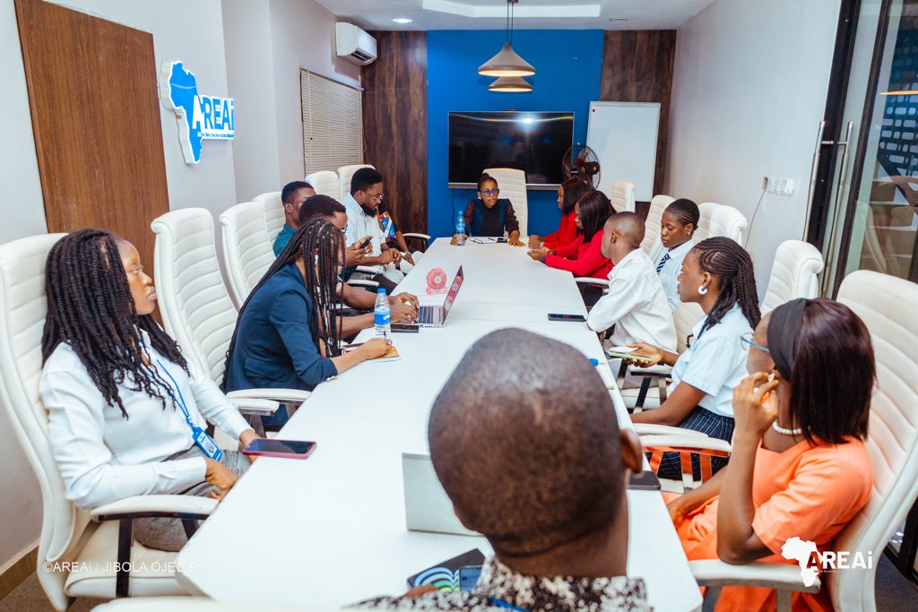 Areai4Africa's tweet photo. Mondays at #AREAi.

#AREAi4Africa #EducationChampions #DevelopmentPractitioners #LearningWithoutBarriers https://t.co/eWRNaIw36n