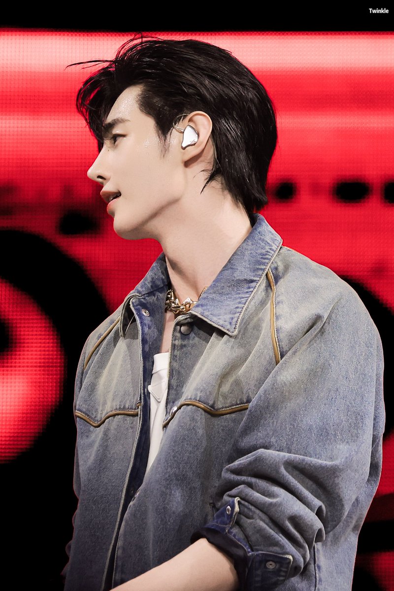 250412
#엔하이픈 #성훈 
#ENHYPEN #SUNGHOON