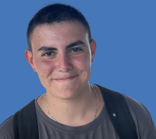 CerfiaFR's tweet photo. 👉 Voici les derniers mots de Yanis via sa story Instagram avant qu’il ne se SUICIDE : 

« Savoir que l’homme qui m’a enlevé trois ans de ma vie soit dehors en liberté à même pas 3 km de chez moi me répugne tellement. J’ai envie de crier, pleurer, casser. Cet homme m’a brisé, détruit, sali. »