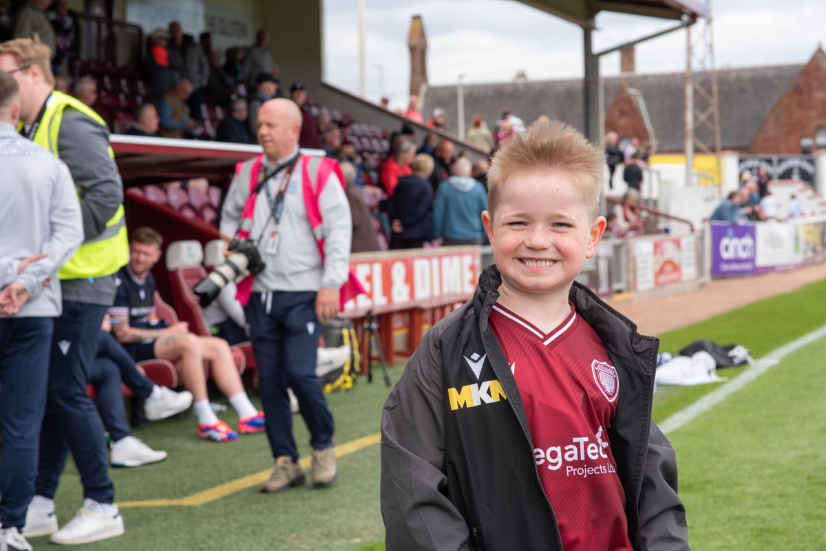 Congratulations to Arbroath FC on a fantastic win over the weekend 🎉 

Here at ESP we are proud to be backing the team as sponsors - great work from Arbroath FC ⚽ 🔴 ⚪
