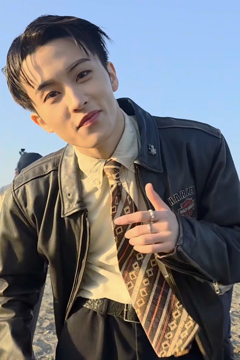 lnwmark every day i pray and cry tweet media