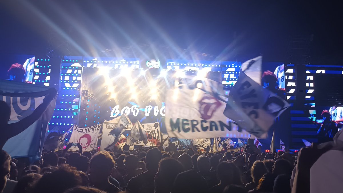DKrume's tweet photo. Una foto de a noche ❤️ https://t.co/l2JaUI1oho
