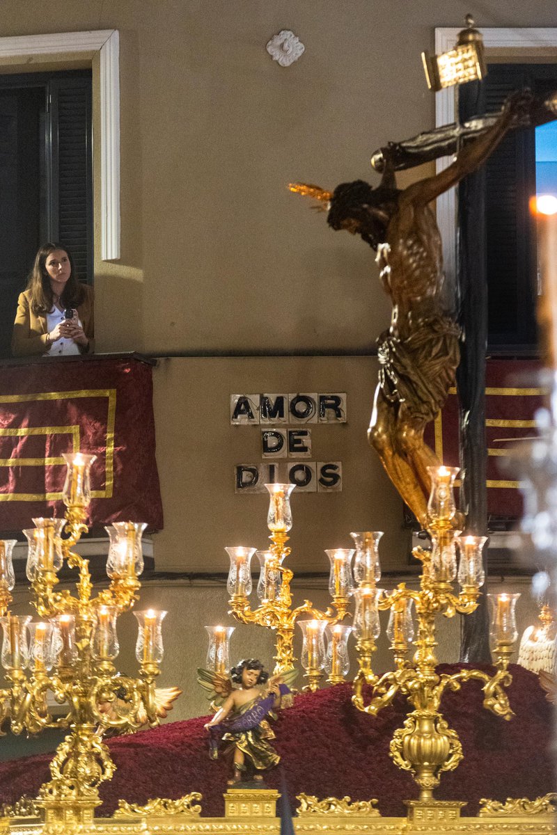 ¿Puede ser la mejor fotografía de lo que llevamos de Semana Santa?

📷 <a href="/vrd_93/">Víctor Rodríguez Domínguez</a> 

#SSantaSevilla25