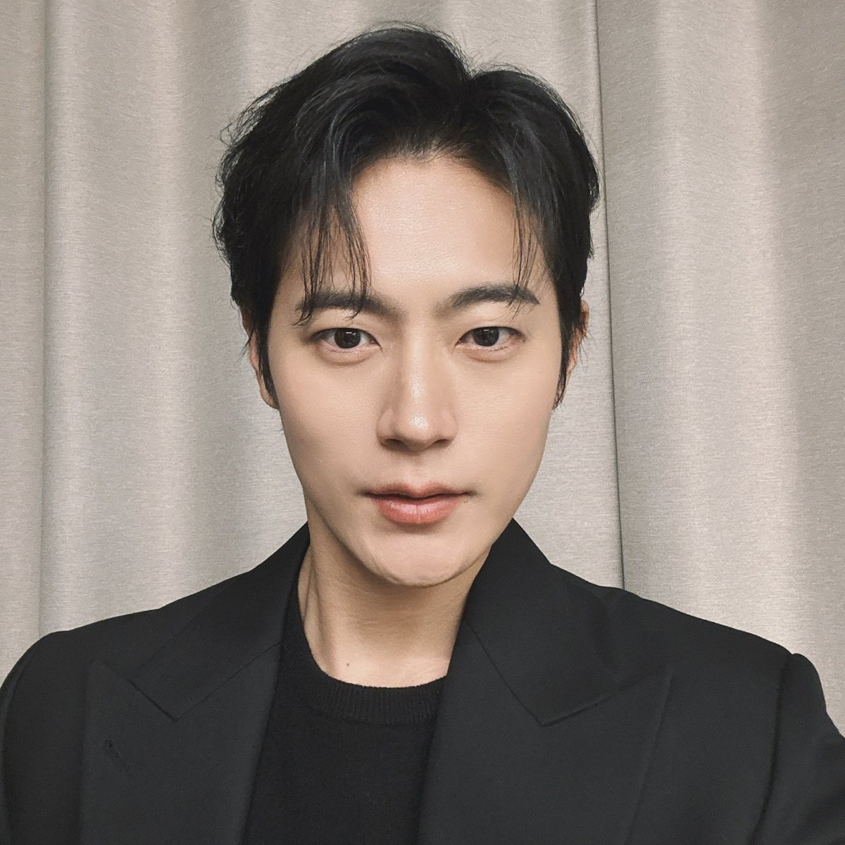 4월 15일 #해피서원데이

서원 배우님의 생일을 축하합니다🎉
오늘만큼은 더 행복한 하루 보내시길 바랍니다😆

#차서원 #CHASEOWON #actor #HAPPYBIRTHDAY #요아시스