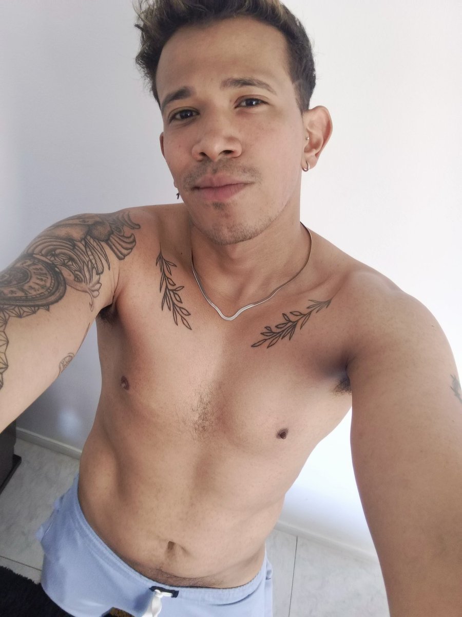 #gay #morboenbaños #chico #sexogay