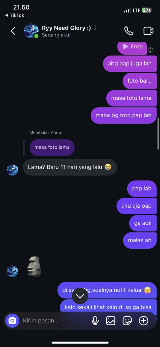 yaakangs's tweet photo. jadi awalnya dia mau kenalan,dia katanya t dan gua v dan dia suruh gua jadi b ok,nah trus gua minta foto pas di x dia ga mau kirim ya udh lanjut ig,pas di ig gua minta duluan ternyata dia mau kirim dan ga sekali lihat trus belum 10 detik udh di hapus lagi,trus dia minta foto gua https://t.co/fAqh0wr8Kx