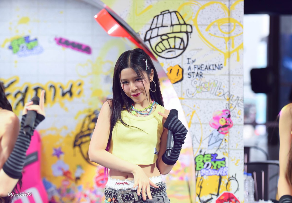 น้อนเก๊ดด ~ 🥰 
#GracyWizzle #Wizzleth 
#SiamCenterxWizzle