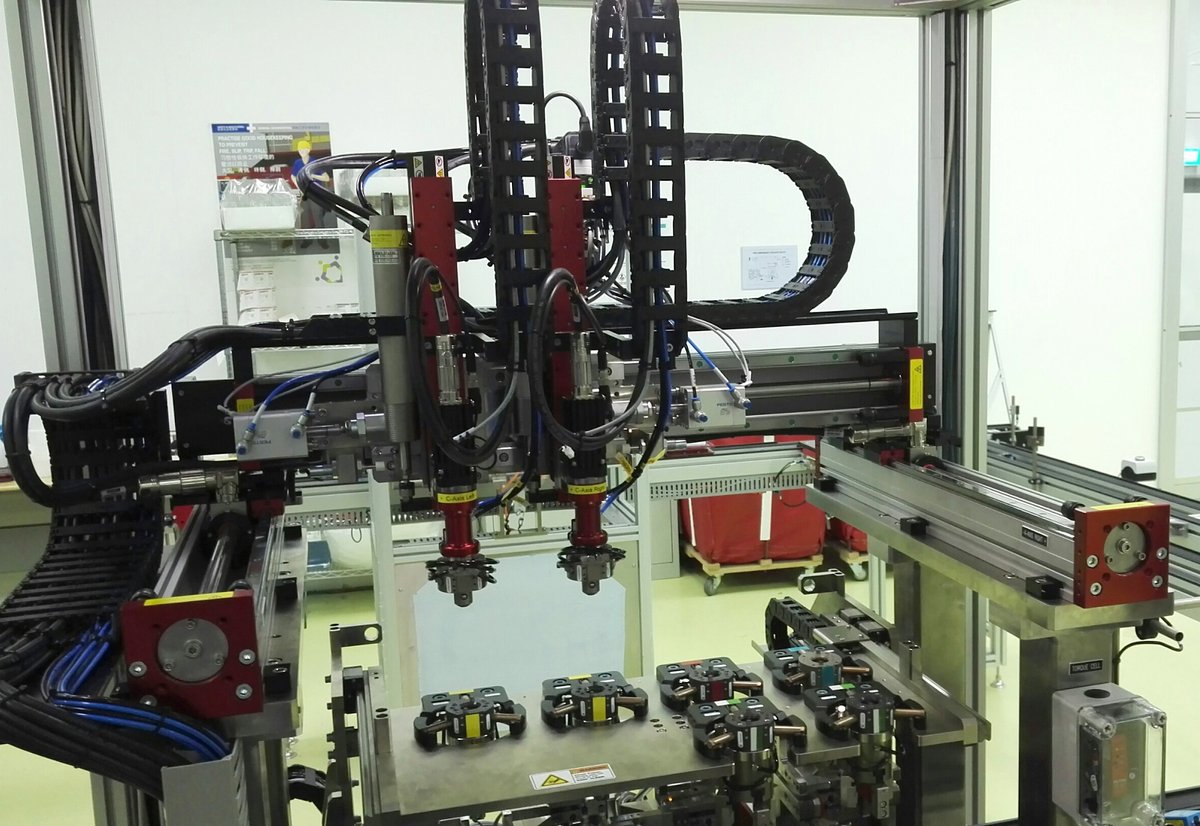 AVENTICS's tweet photo. 📣 Customer success story! ✅
A DNA sample processing company slashed sealing time to 3 seconds using Emerson’s 7-axis portal system — boosting throughput, accuracy, & flexibility. 🧬⚙️
Learn more: https://t.co/fFMqHQPXYy
#HandlingSolutions #Automation #Afag #AVENTICS #Emerson https://t.co/kk9OwQGnbY