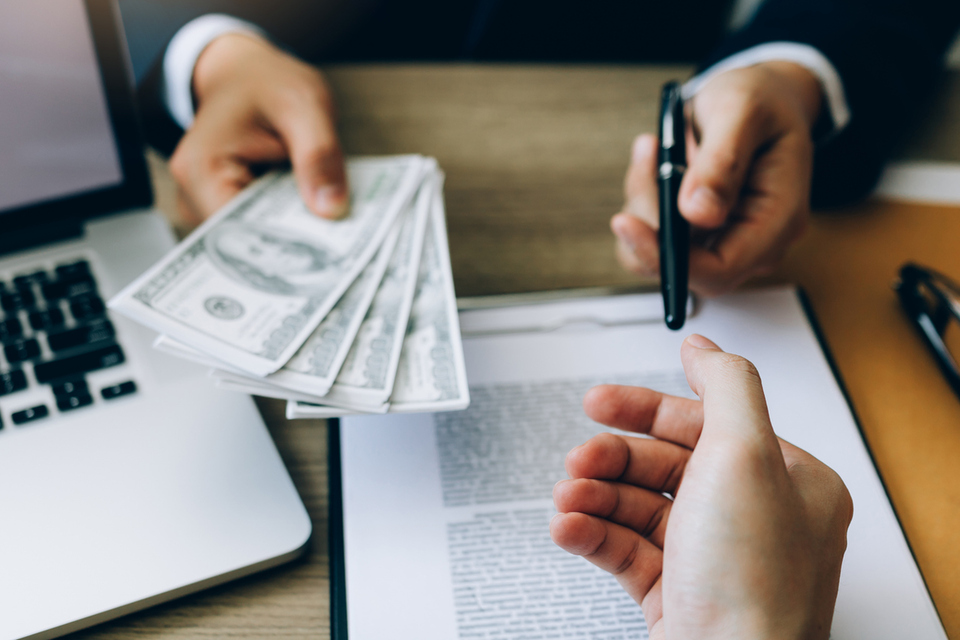 NYNotaryAlly's tweet image. Should Notary Signing Agents be paid at the time of service or stick to a 30-day cycle? Explore both sides of the debate in this article by Marcy Tiberio &amp;amp; Daniel Lewis: nynotaryalliance.com/blog/should-no…
#NotarySigningAgent #RealEstate #IndependentContractor