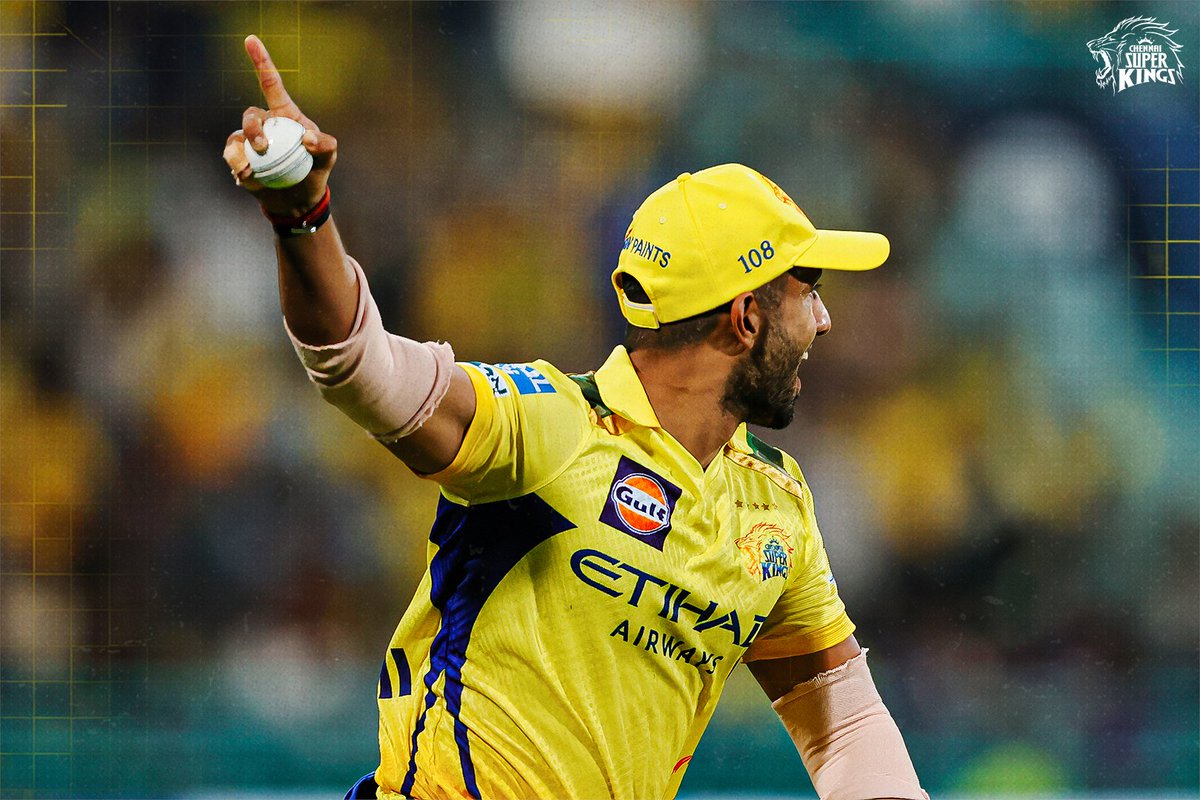 TheDarkhope6's tweet photo. If CSk loses today's match #IPL
I will give 999 ₹ Rupees to everyone who likes this tweet.
Just enjoy the cricket .. Never support any team 😄👍🔥
#CSKvsLSG
#LSGvCSK
#TATAIPL
#ipl1 https://t.co/cu8p1JDRuu