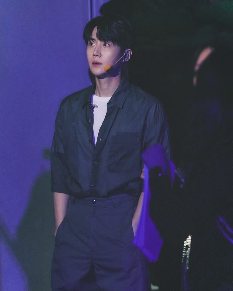 kshworldwide's tweet photo. Throw🔙 📷
2024 KIM SEONHO ASIA TOUR <Color Full> in JAKARTA was held on 27th of July, 2024 ⭐️
📷©️ Salt Entertainment
#KimSeonHo
#KimSeonHoInJKT
#COLORFULLinJKT https://t.co/ojVXzuSFkb