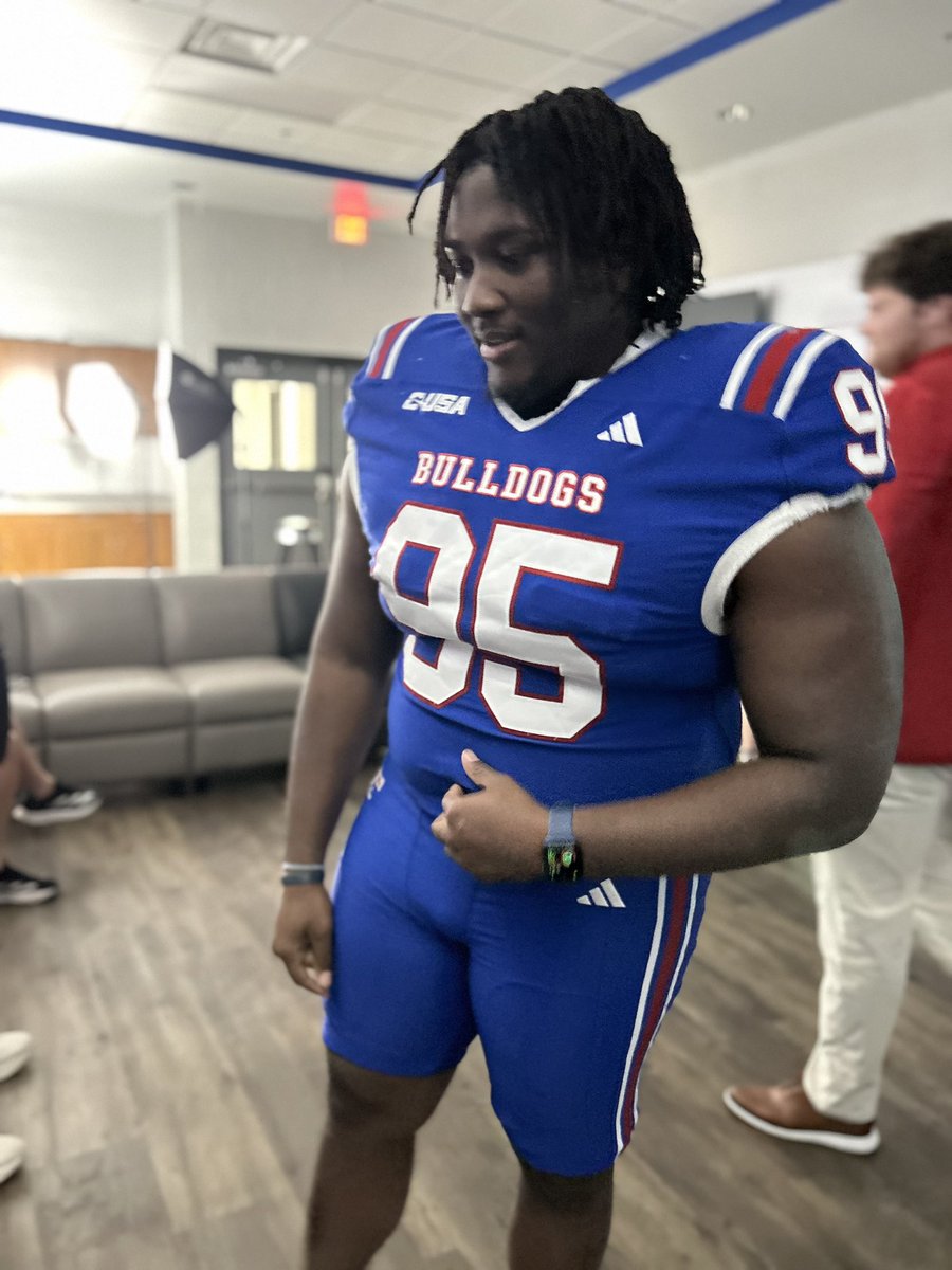 ZaelynSmith's tweet photo. Great OV to LA tech this past weekend! https://t.co/NCvLcAisc8