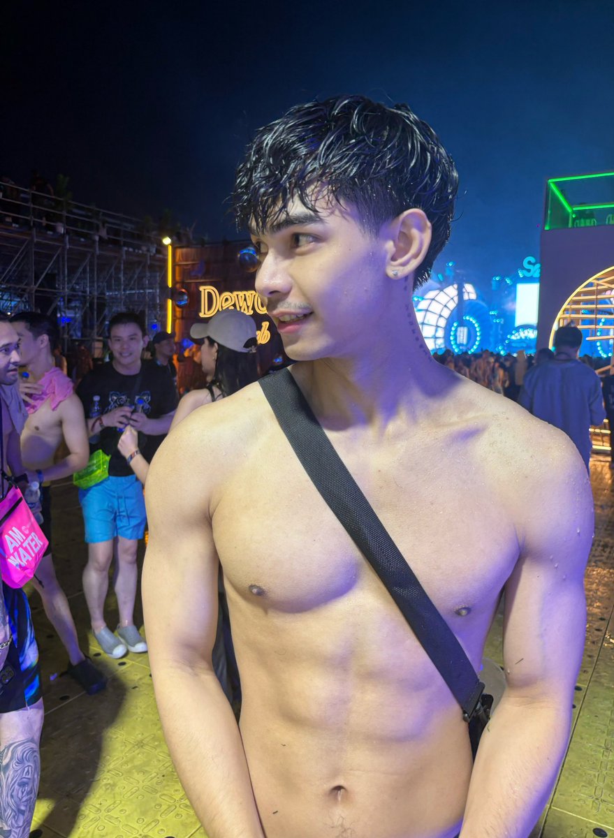 ด.ช.รัชชานนท์ tweet media