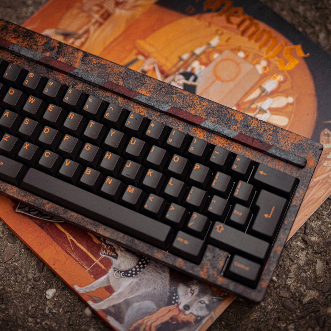 Chloe Johnson tweet media