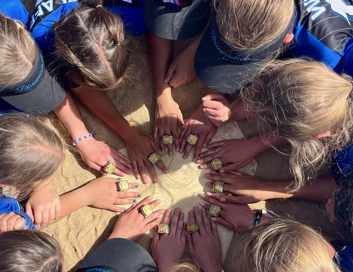 Congratulations to the 12u Colleyville Diamonds on bringing home a championship ring from the Angles 4 Autism tournament this weekend going 5-0 on the weekend!! Way to go!!💍🥎