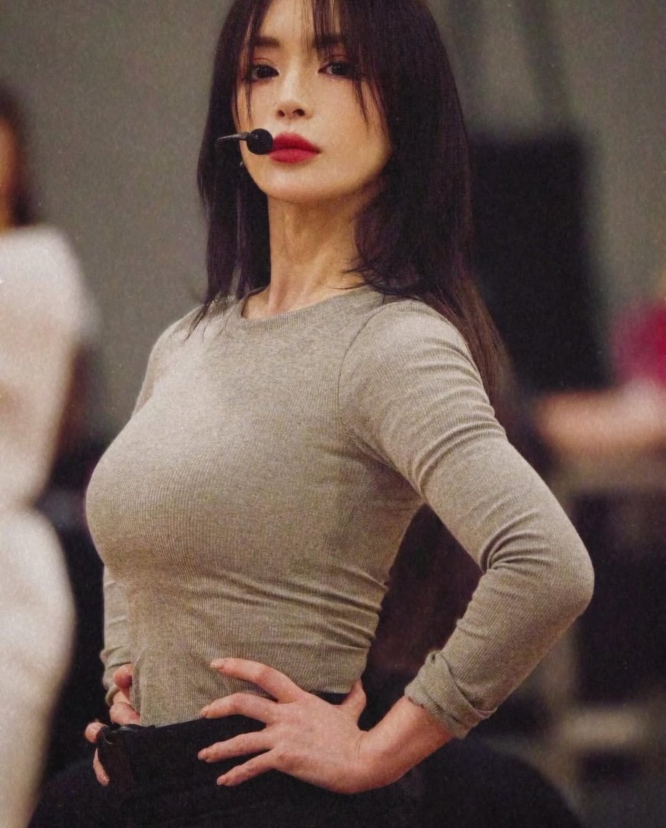 Always, Rum says do your best even though you will never be me, when it comes to announcers Rum is Best Ring Announcer Ever