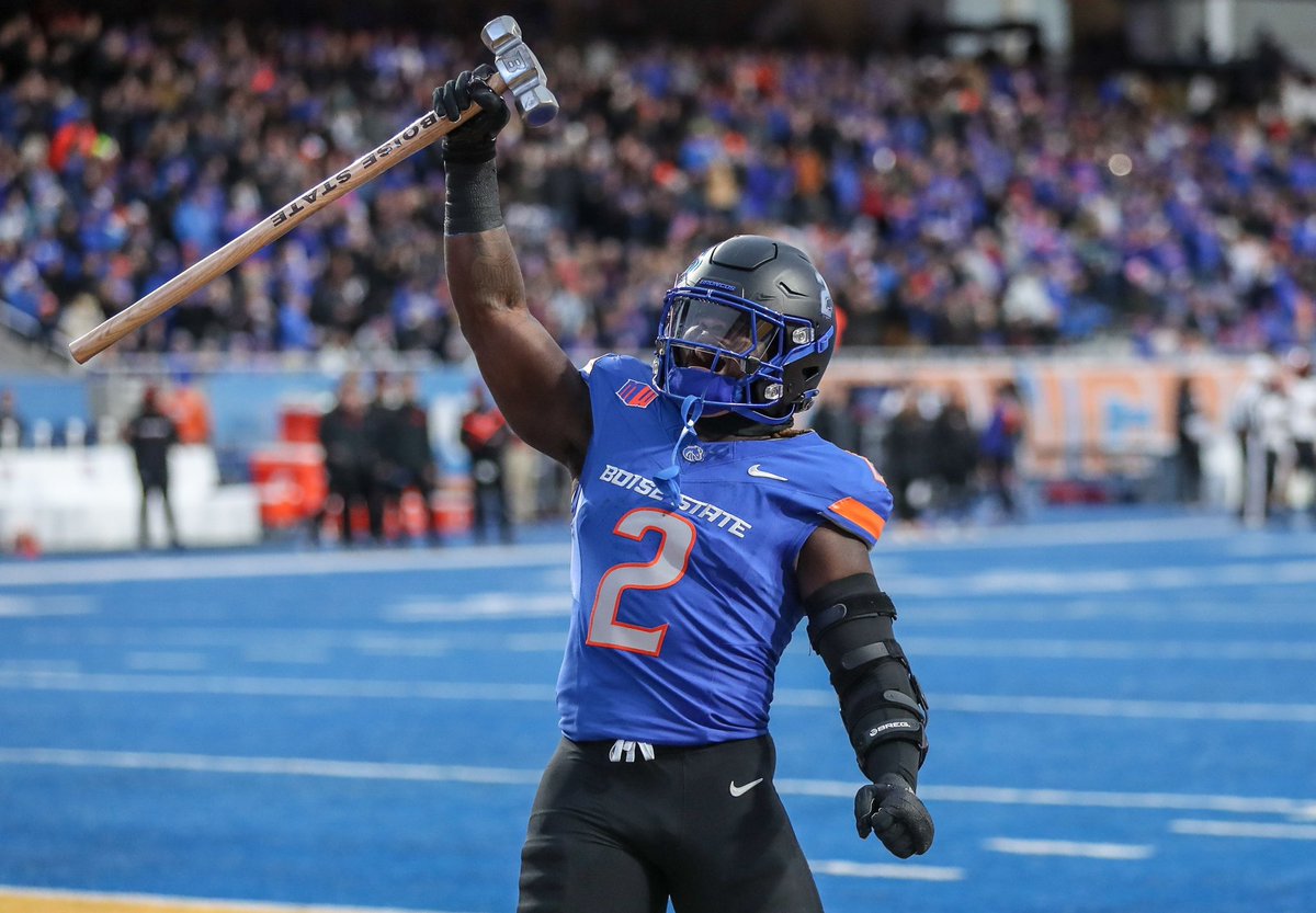 Romeo Carter (@romeocarter08) on Twitter photo After a great Junior Day with Boise state and a conversation with <a href="/Coach_TsTock/">Tyler Stockton</a>, I am extremely blessed to announce that I have received my 5th D1 offer from Boise State University. After a great Junior Day with Boise state and a conversation with <a href="/Coach_TsTock/">Tyler Stockton</a>, I am extremely blessed to announce that I have received my 5th D1 offer from Boise State University.