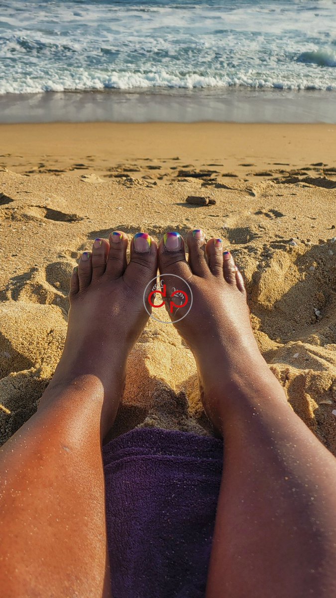 The only peace you'll ever know is locked between these toes. The key is your wallet! ☺️

Findom feet footfetish ebony bbw feetworship toes prettytoes publicfeet