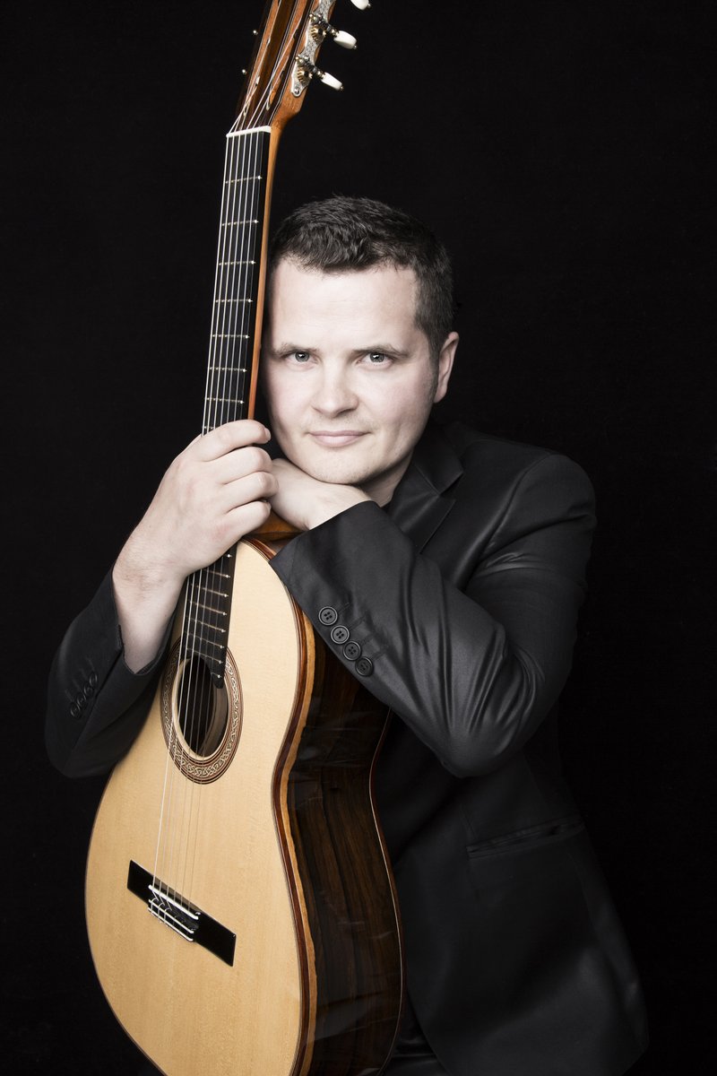 MEET THE ARTISTS OF THE 2025 FESTIVAL!
Alec O'Leary was born with a guitar in his hands into a family of musicians and artists. Today, he is one of the most talented and creative guitarists of his age, performing to international critical acclaim.
More: killaloemusicfestival.com