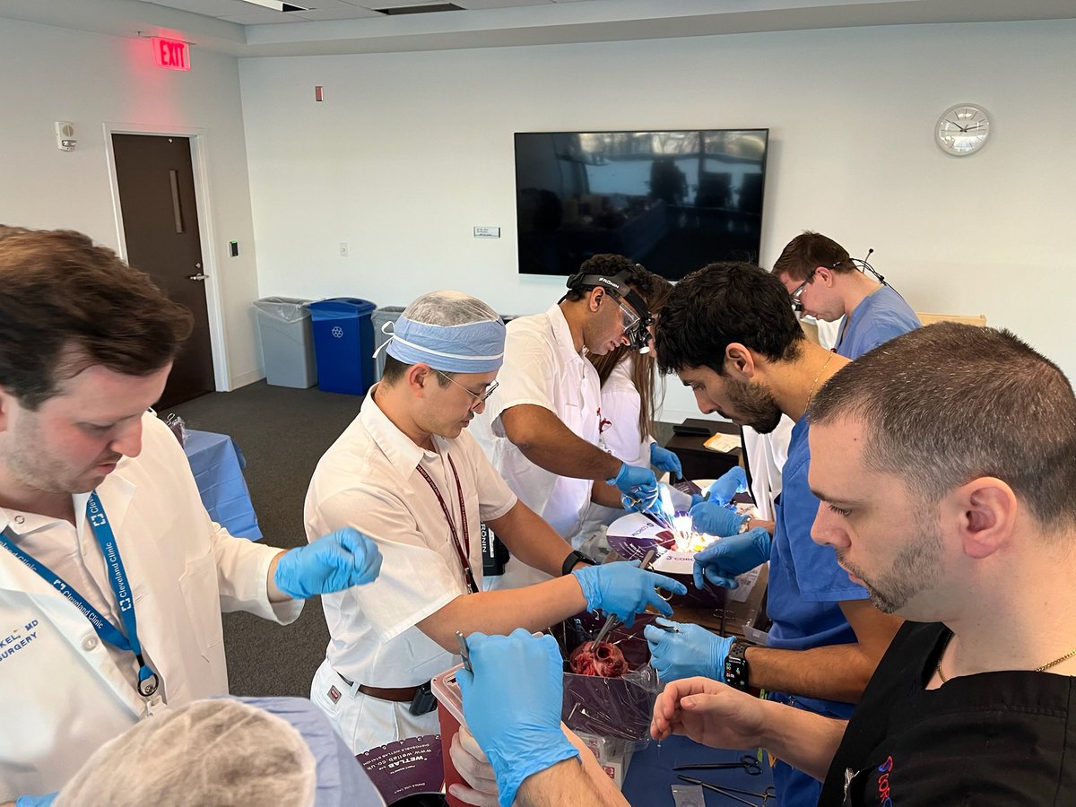 Cleveland Clinic CTS Residency (@ccf_ctsres) on Twitter photo Last week: another Wednesday, another wet lab! Senior residents guiding the juniors through valve surgery. And as always, a pleasure to have industry leaders join us and provide unique insights! <a href="/CleClinicHVTI/">Cleveland Clinic Heart, Vascular & Thoracic</a> Last week: another Wednesday, another wet lab! Senior residents guiding the juniors through valve surgery. And as always, a pleasure to have industry leaders join us and provide unique insights! <a href="/CleClinicHVTI/">Cleveland Clinic Heart, Vascular & Thoracic</a>