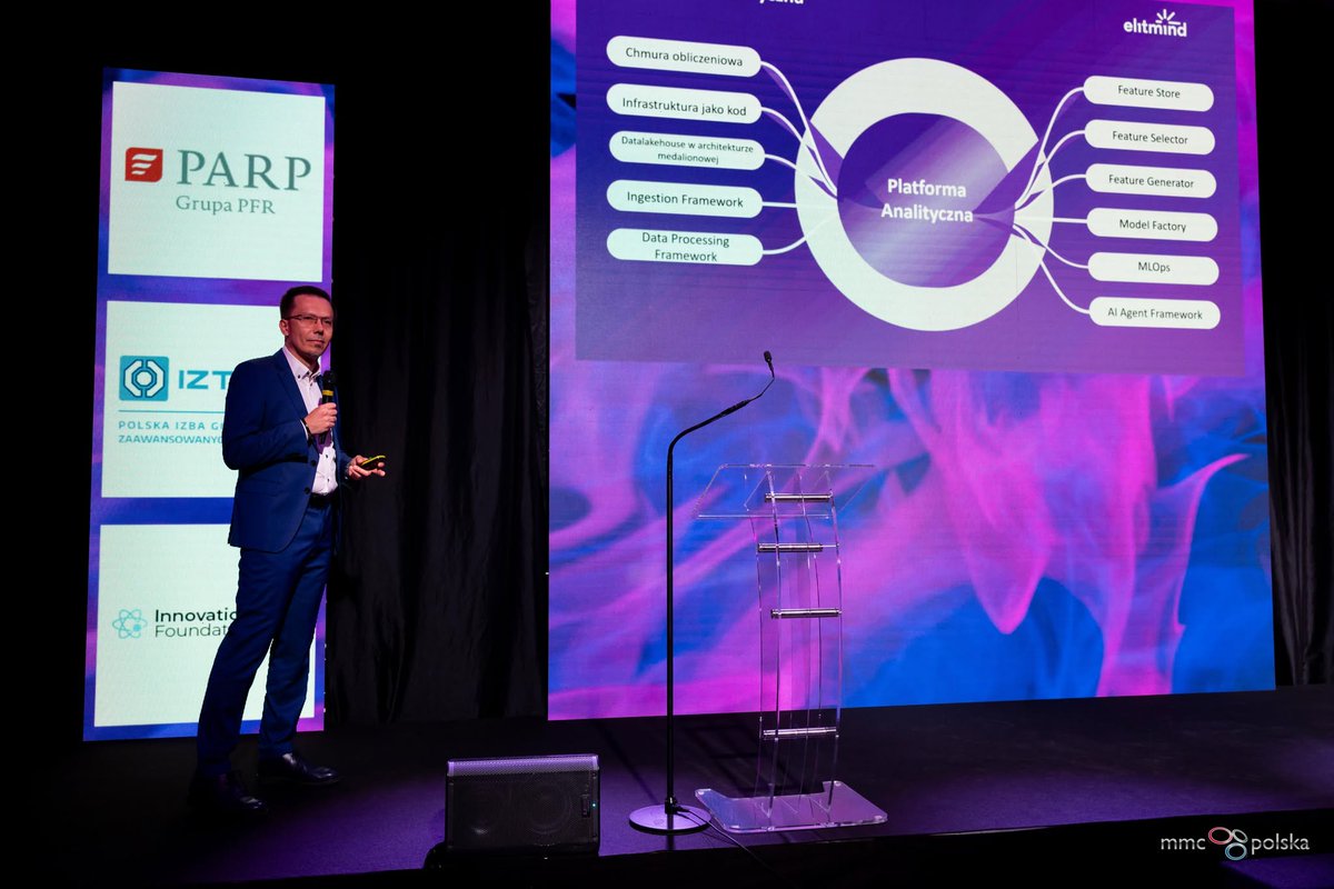 FinTechDigital's tweet image. Następnie czekały na nas dwa praktyczne case studies:  💬 Rozwiązania dla bezpieczeństwa dokumentów biometrycznych ➡️ Jerzy Judycki, Polska Wytwórnia Papierów Wartościowych  💬 Efektywne platformy analityczne w sektorze finansowym ➡️ Grzegorz Czaja, Elitmind