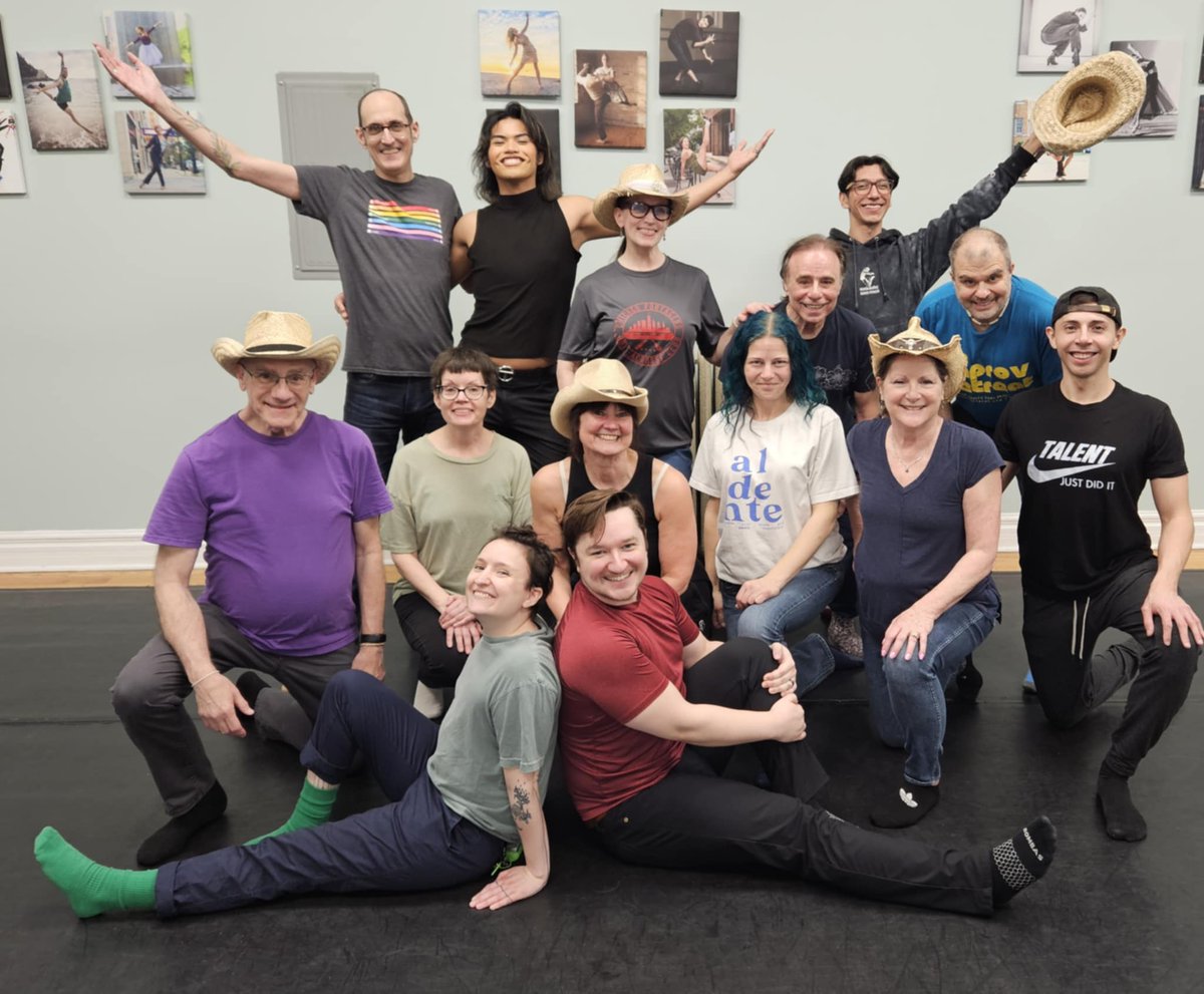 2ndCityOutlaws's tweet photo. We had another great practice at the Glenwood Dance Studio on Sunday! We can't wait for you to see us deliver the BEST IN COUNTRY DANCING FUN AND ENTERTAINMENT this season! And remember, participation with the Second City Outlaws is completely FREE - there's NO MEMBERSHIP FEE https://t.co/qUF8xHRBET