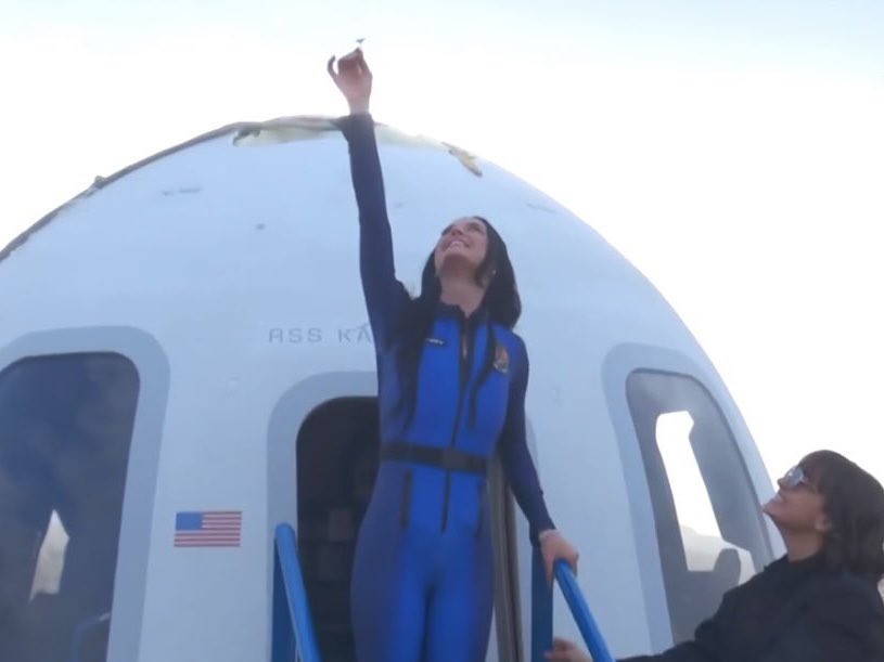 EmilyJBashforth's tweet image. Managing to complete an Avanti West Coast train journey without any disruptions.