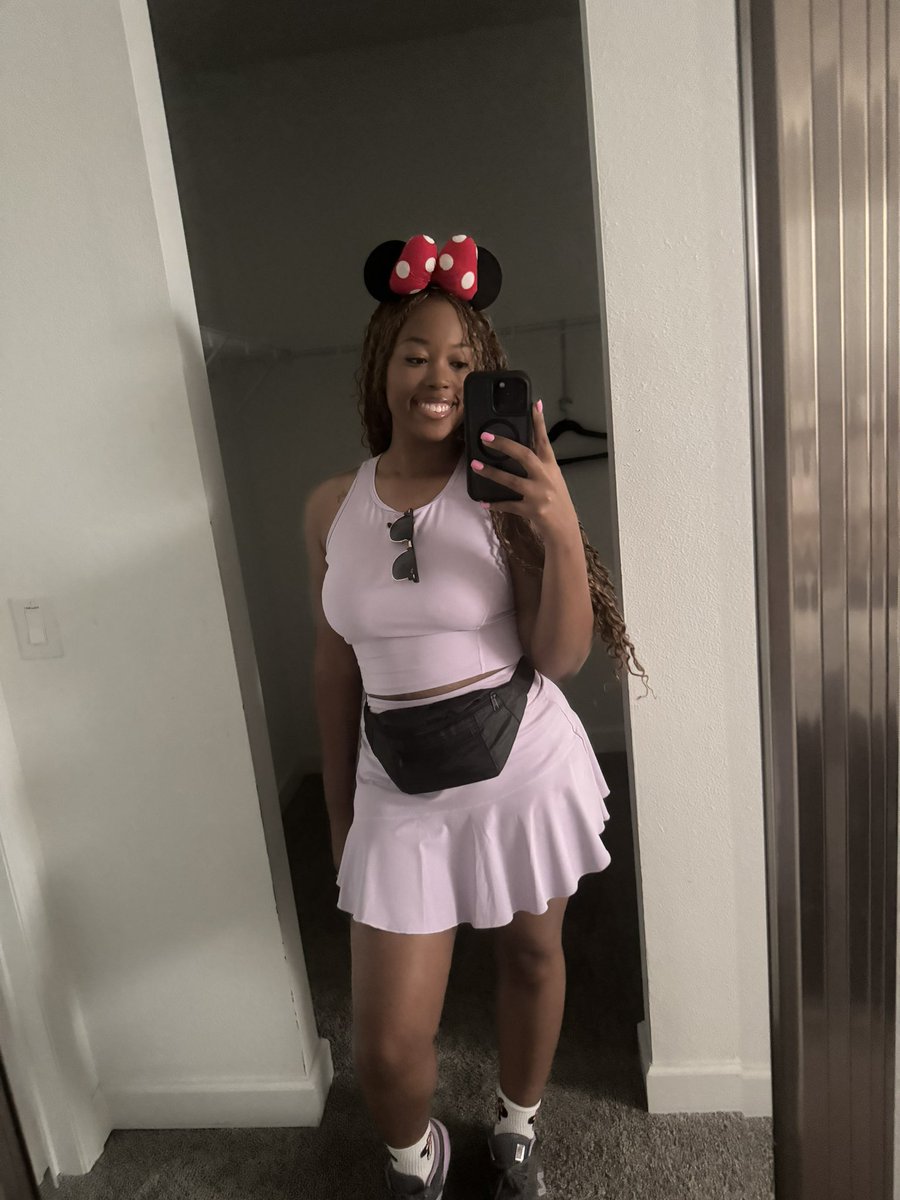 LexyyNicolee's tweet photo. Spring break 2k25 🏝️🩵☀️🏖️ https://t.co/99LnmYGkYq