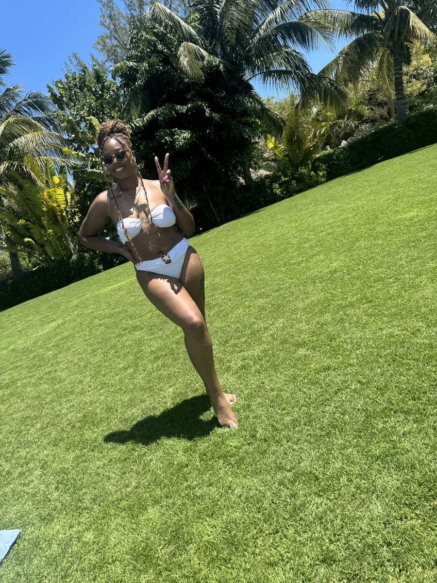 LexyyNicolee's tweet photo. Spring break 2k25 🏝️🩵☀️🏖️ https://t.co/99LnmYGkYq