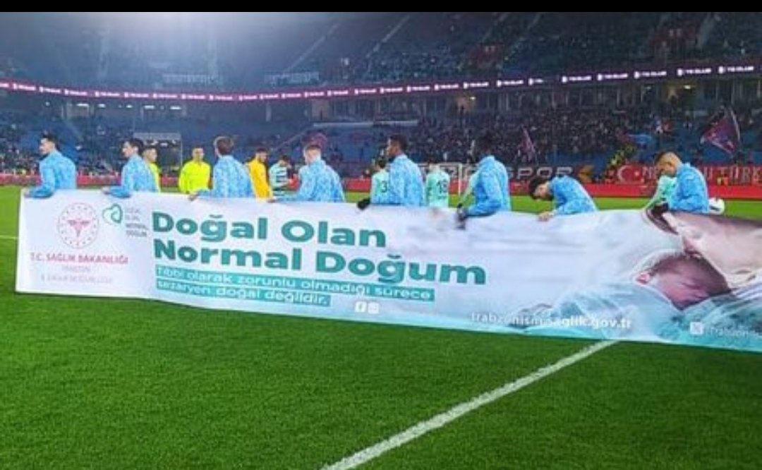 Normal olan koynuna alacağın bebeğinin Yenidoğan Çetesi’nin eline düşmemesidir,
Normal olan büyüttüğün çocuğun Anayasal protesto kullandığı için tutuklanmamasıdır,
Normal olan pazarda dolaşan çocuğunun 5 kez bıçaklanarak öldürülmemesidir,
Normal olan köpekler saldırdı denilen 6