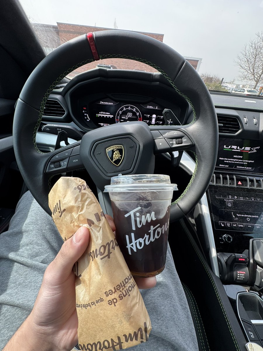 domhuri's tweet photo. Nothing beats Tim’s runs in your Lambo https://t.co/IYkdqs5kts