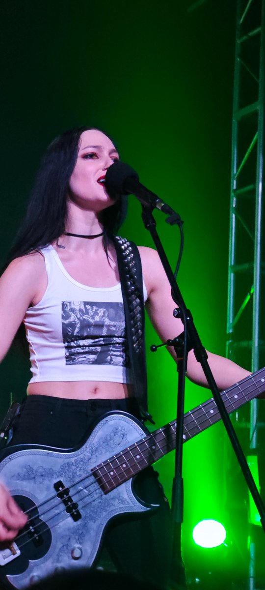 2025.4.13 in JiNan
the bassist of Dragon Force
😍😍😍