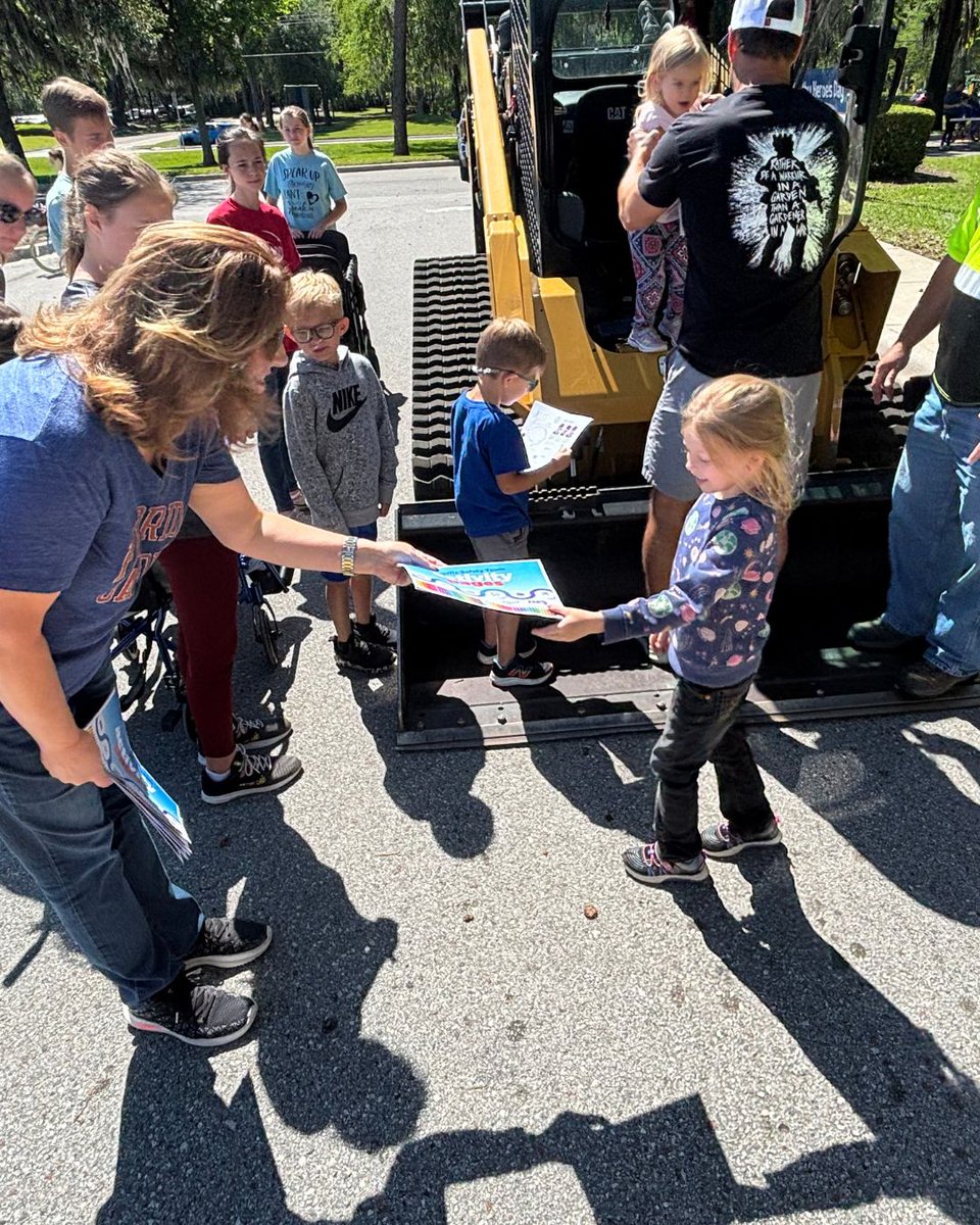 MyFDOT_NEFL's tweet photo. FDOT D2 Target Zero had a blast at the 'Touch a Truck' Event in Gainesville this weekend! We chatted with local kids about our “cool” machines and handed out fun activity pages filled with important safety tips! #TargetZeroFl https://t.co/WOL2c3TPBL
