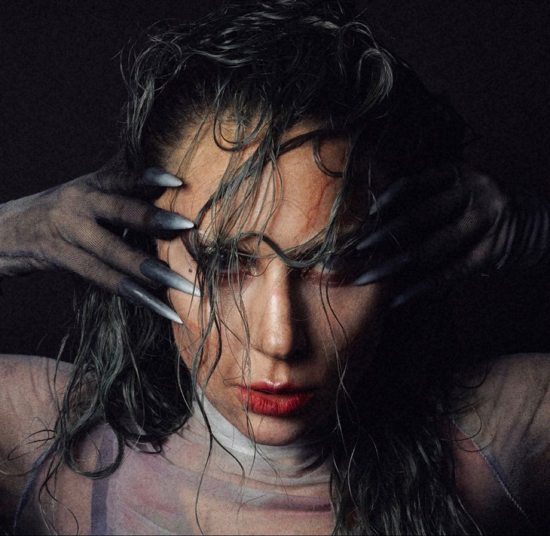 updatecharts's tweet image. VAI FAZER HISTÓRIA! Show de Lady Gaga em Copacabana terá duração de 2H30 e contará com uma produção AINDA MAIOR que a do Coachella.