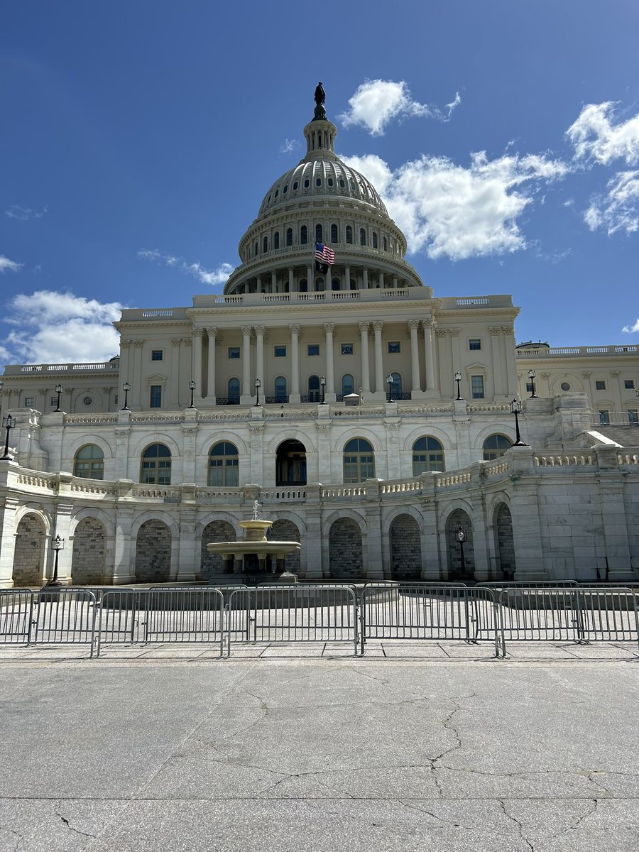 CalNanoCorp's tweet photo. Cal Nano met with congressional staffers in D.C. to discuss how our advanced materials boost U.S. defense, hypersonics &amp; national security. We’re driving next-gen material innovation for domestic manufacturing &amp; supply chain resilience. #AdvancedMaterials #Defense #CalNano #socal https://t.co/Z1BzQKJSoW