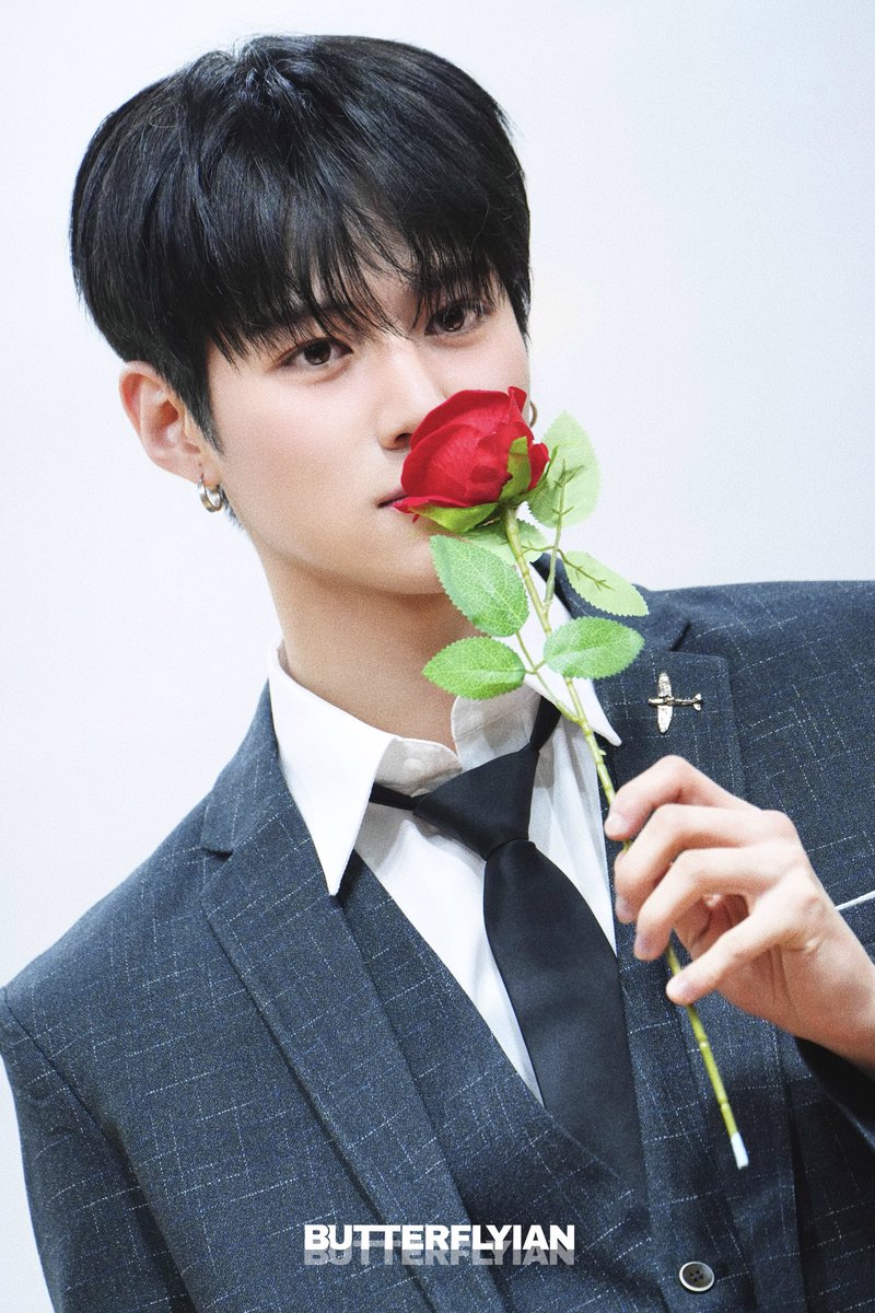 250413 점프업이엔티 팬싸 

#이안 #Ian #イアン
#루네이트 #LUN8 #ルネイト