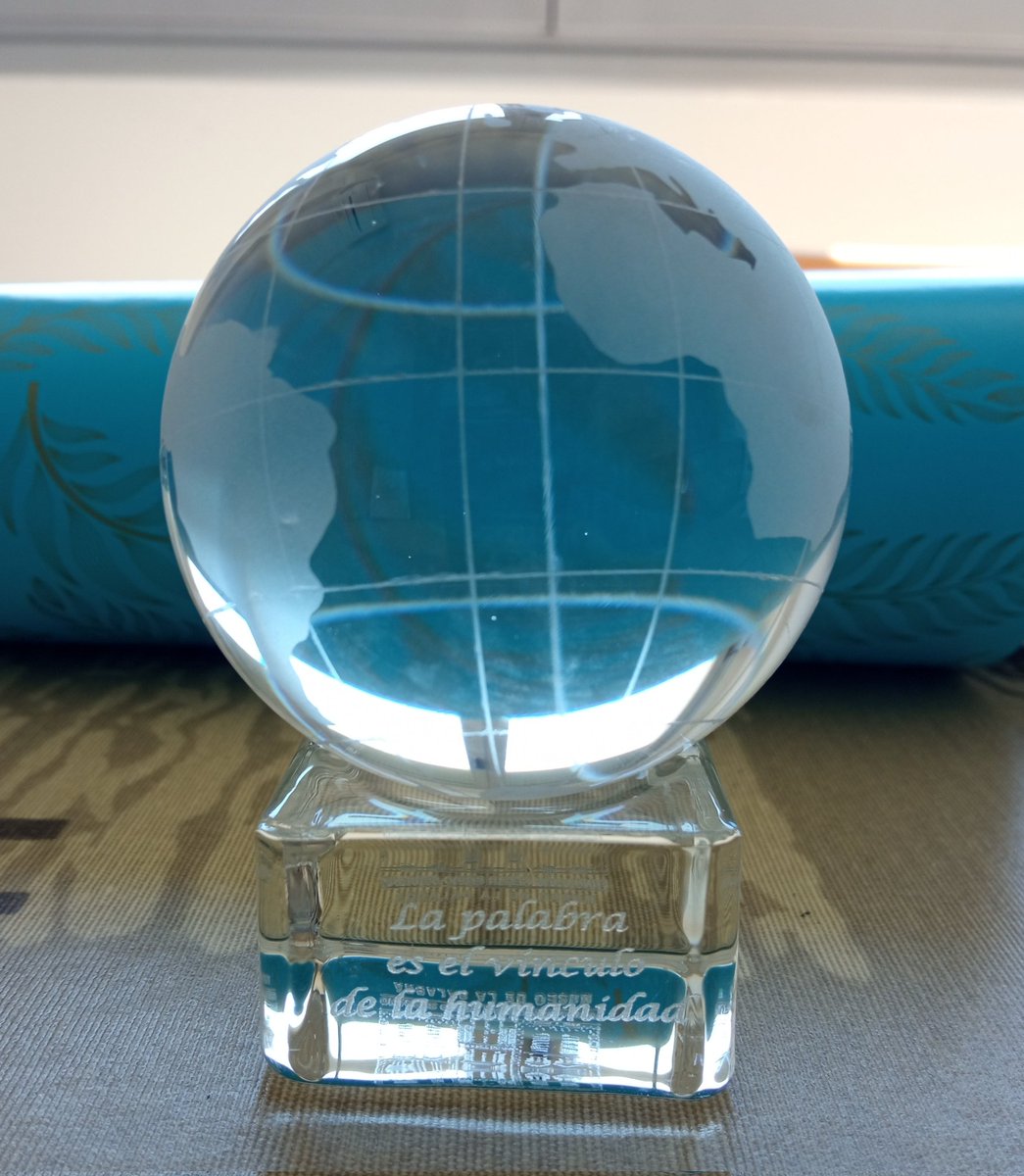 Entrega de premios de la VII edición del Concurso internacional de microrrelatos de la Fundación César Egido Serrano. Un placer haber participado como jurado y tener la oportunidad de conversar durante el evento con los premiados, a los que reitero mi enhorabuena.