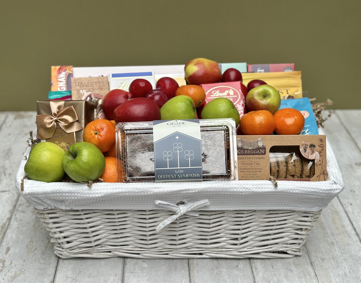Baskets Galore (@basketsgalore) on Twitter photo Today's Gift Basket Of The Day is 'Keeping it Real - Energy Gift Basket' 🍇🍎🤍
ow.ly/OFyk50VAaKO
Follow & RT to enter #prize draw to #win a Gift Basket. 
More info via our blog. 
#dailydispatch #gifts #competition #giftbasketsrule #sympathygift #bereavementgift Today's Gift Basket Of The Day is 'Keeping it Real - Energy Gift Basket' 🍇🍎🤍
ow.ly/OFyk50VAaKO
Follow & RT to enter #prize draw to #win a Gift Basket. 
More info via our blog. 
#dailydispatch #gifts #competition #giftbasketsrule #sympathygift #bereavementgift