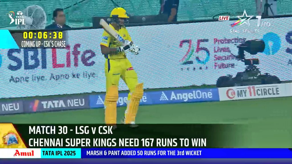 Sheik Rasheed opening 

#WhistlePodu #IPLonJioStar #CSK