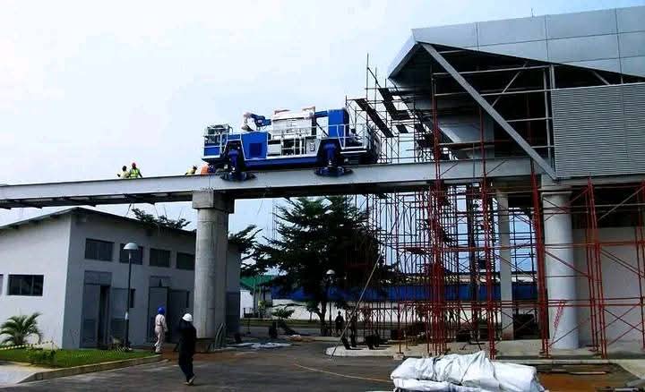 OneLoveNigeria3's tweet photo. The 5.4 km Port Harcourt mono rail would have been the longest of it kind in west Africa if completed.
May Nigeria and Africa succeed ❤️
Nigerian Army / Portable / Obasanjo / Owambe Thieves / FBI and DEA / T for Thanks / #RenewedHope / #ContactlessInUS / #FubaraMustGo https://t.co/fs2eIf5EEU