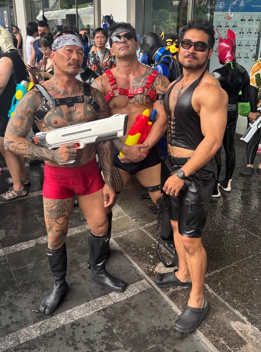 The Feline (BKK 1 - 30 April 2025) (@felino_013th) on Twitter photo 🐼🐯🐱
KittyCat and his 2 papas, PapaPanda and Papatiger on his first time ever Songkran Parade
#Songkran2025
<a href="/DamianXXXDragon/">Damian Dragon. 🛬 BKK SONGKRAN APRIL/MAY</a>
<a href="/kemono_x3/">🏆🐺Kemono Dragon獣 King of Beasts⚡️</a>
<a href="/Felino_013TH/">The Feline (BKK 1 - 30 April 2025)</a> 🐼🐯🐱
KittyCat and his 2 papas, PapaPanda and Papatiger on his first time ever Songkran Parade
#Songkran2025
<a href="/DamianXXXDragon/">Damian Dragon. 🛬 BKK SONGKRAN APRIL/MAY</a>
<a href="/kemono_x3/">🏆🐺Kemono Dragon獣 King of Beasts⚡️</a>
<a href="/Felino_013TH/">The Feline (BKK 1 - 30 April 2025)</a>