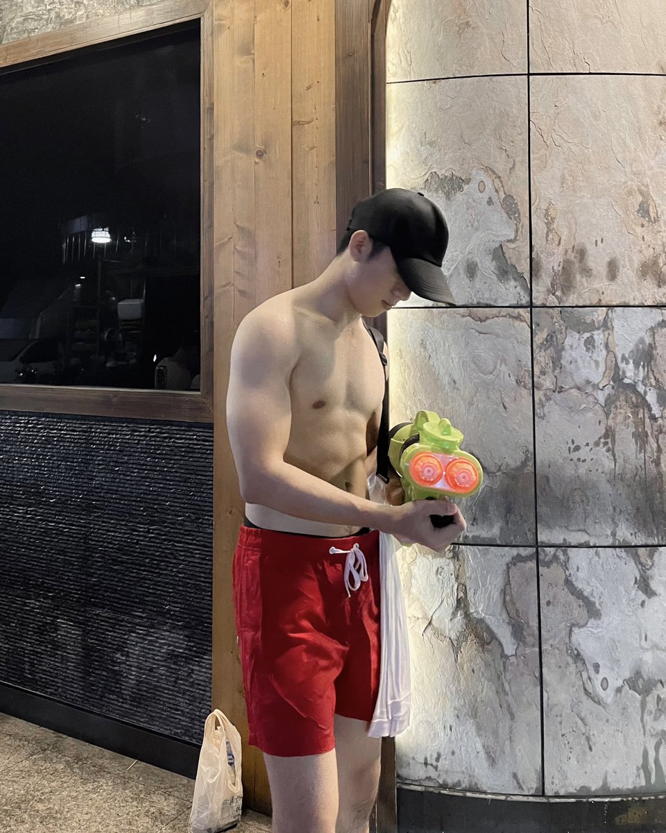 ฉีดตรงไหนดีครับ 🔫💦