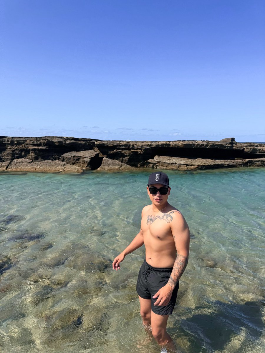 ChrisBorrer0's tweet photo. ☀️☀️🌊 https://t.co/ws0TwqUtNg