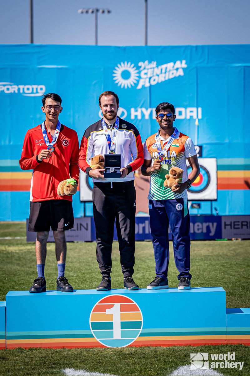 India end archery World Cup stage 1 with 4 medal 

Compound Mix Team - 🥇
Recurve Men Team - 🥈
Compound Mix Team - 🥉
Recurve Individual (Dhiraj) - 🥉

Abhishek Verma lost in Semifinal &amp; bronze medal match