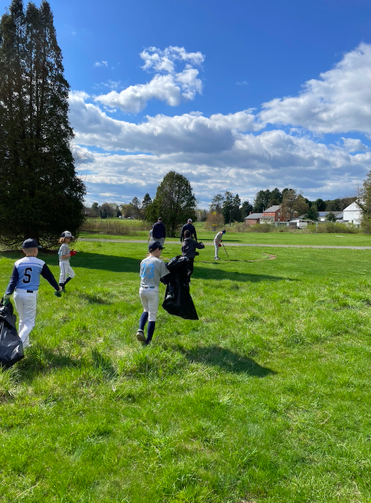 Lancaster_MTBSA's tweet photo. More photos from last weekend's 12U multi-team effort to clean up Overlook Park. See our previous post for more details! https://t.co/YEQ8yjCvS9