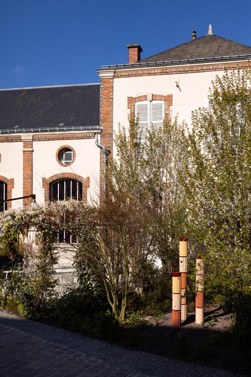 Now that the cellar is open, come explore its art pieces – some on our terrace, others tucked away around our indoor bar. A new addition, by Formafantasma,  to the collection awaits you. When will you plan your visit?

#PerrierJouët #CellierBelleEpoque #Opening #FormaFantasma
