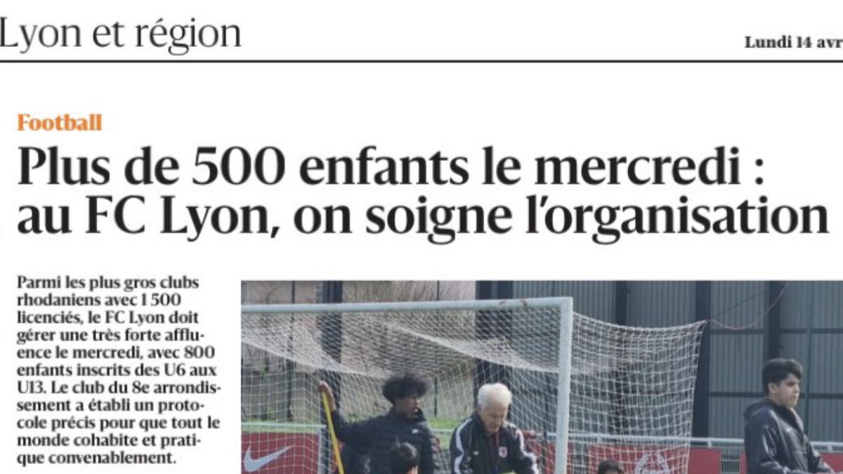FCLyonOfficiel's tweet photo. Une page consacrée au #FCLyon dans le @Le_Progres du jour sous la ✍️ @NanoClmnt https://t.co/fdjTLOVVlG