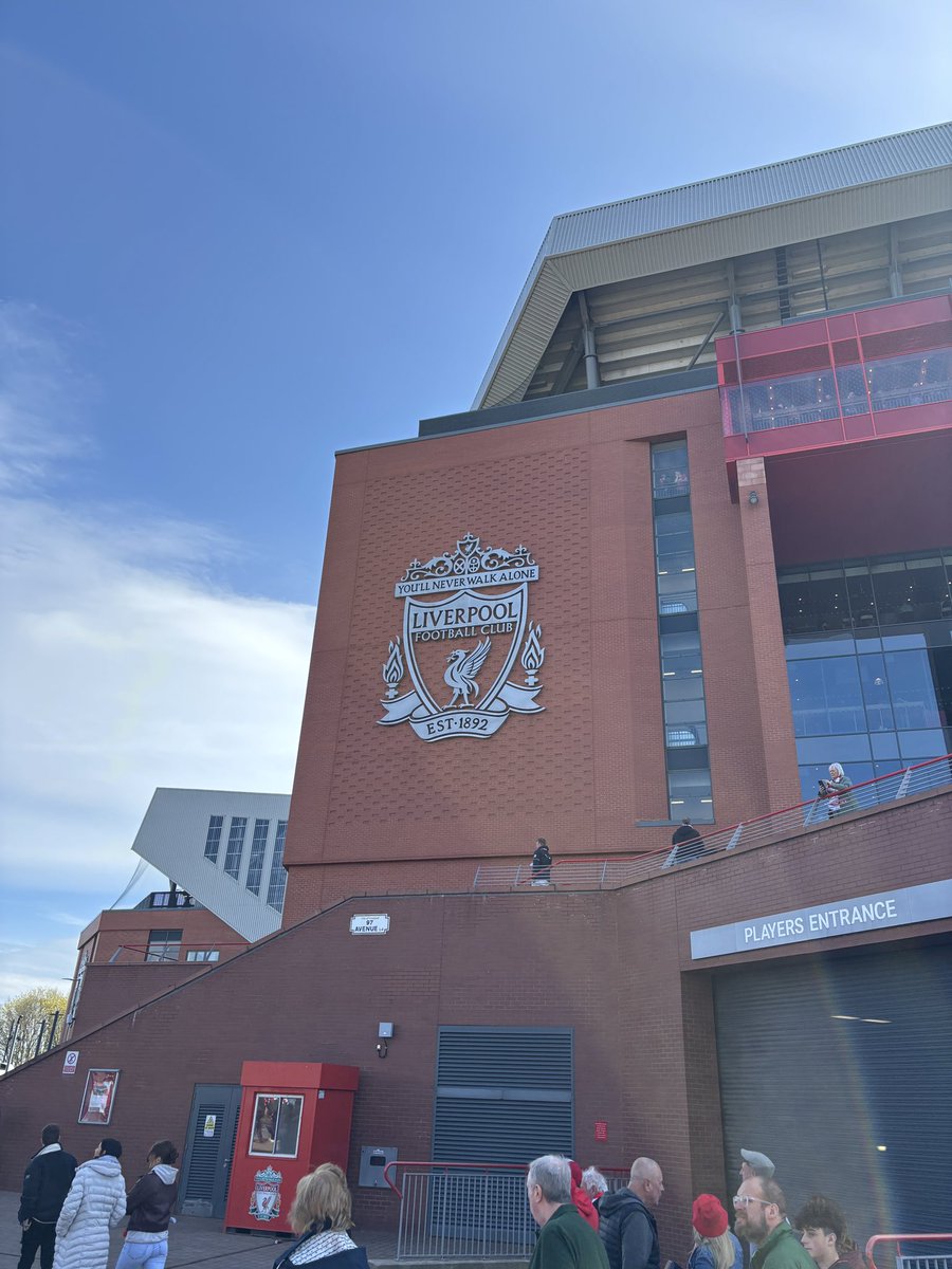 LeeJ2711's tweet image. Great day yesterday #LFC #6ToGo